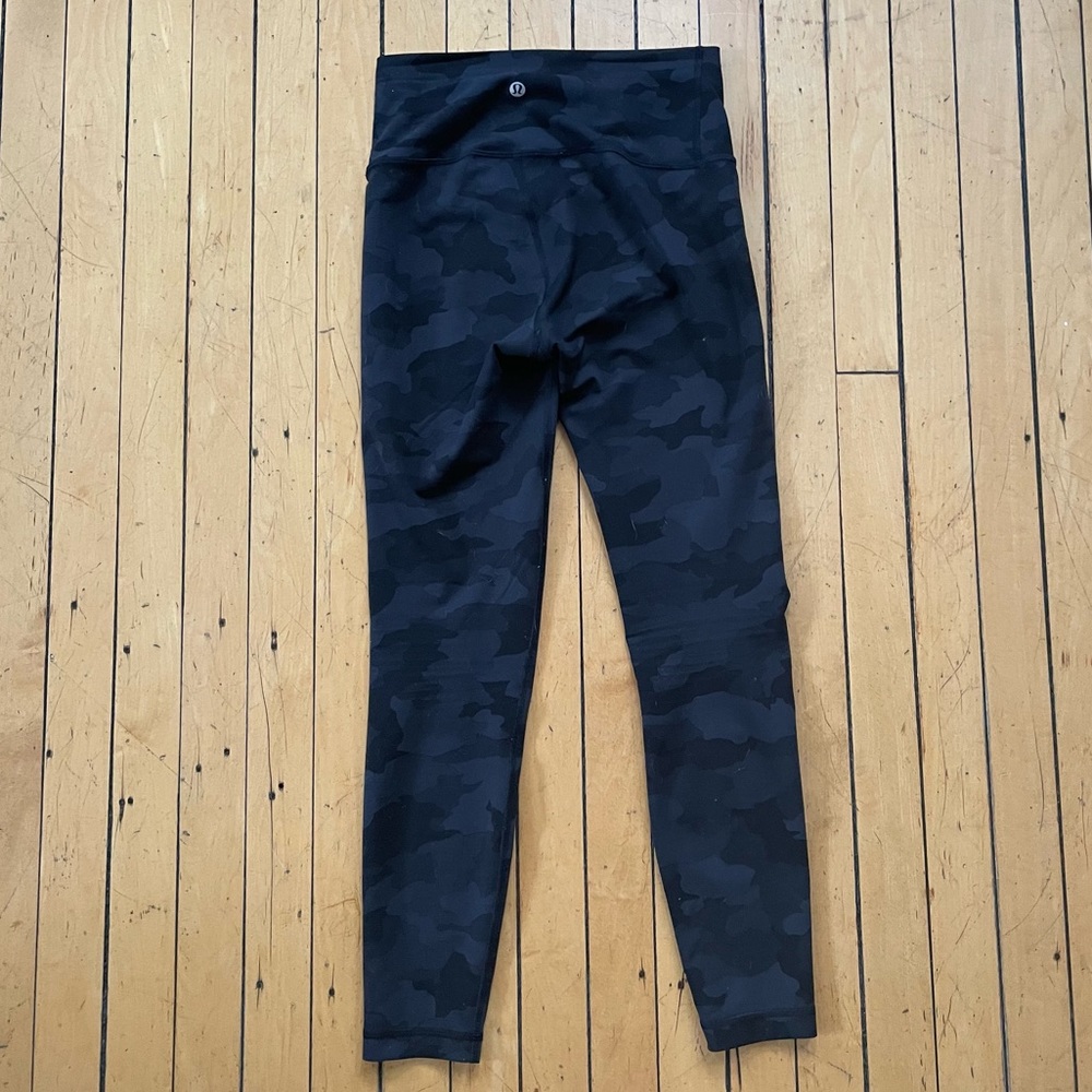 Lululemon Wunder Train high rise 25”